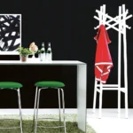 Nest klädhängare golvstående