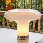 Lesbo bordslampa