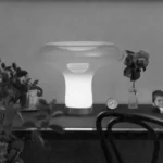 Lesbo bordslampa