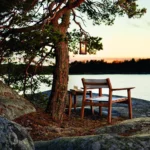 Djurö loungestol med tygklädd rygg och sits