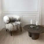 Sibast No 7 loungestol långt fårskinn