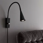 Ledro vägglampa