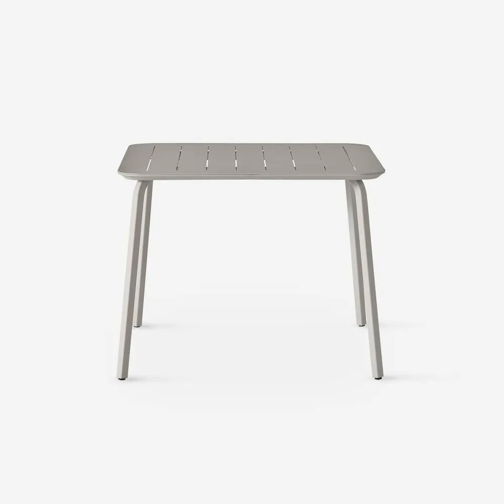 Relaterad produkt: Vipp732 Lagrasse matbord 95×95 cm