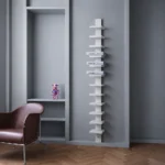 Pilaster vägghylla ek