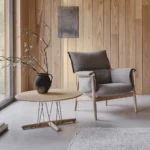 E021 Embrace soffbord Ø80 cm