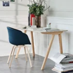 About A Chair AAC23 helklädd