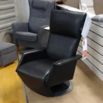 Fåtölj Ato från Berg Furniture/Reapris 27500:-