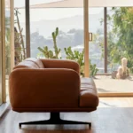 Inland AV22 soffa 2-sits i tyg eller läder