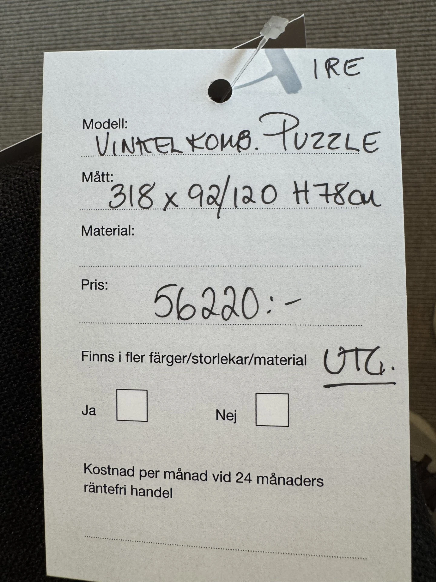 Vinkel/Hörnkombination Puzzle Soffa från IRE/Reapris 24500:-