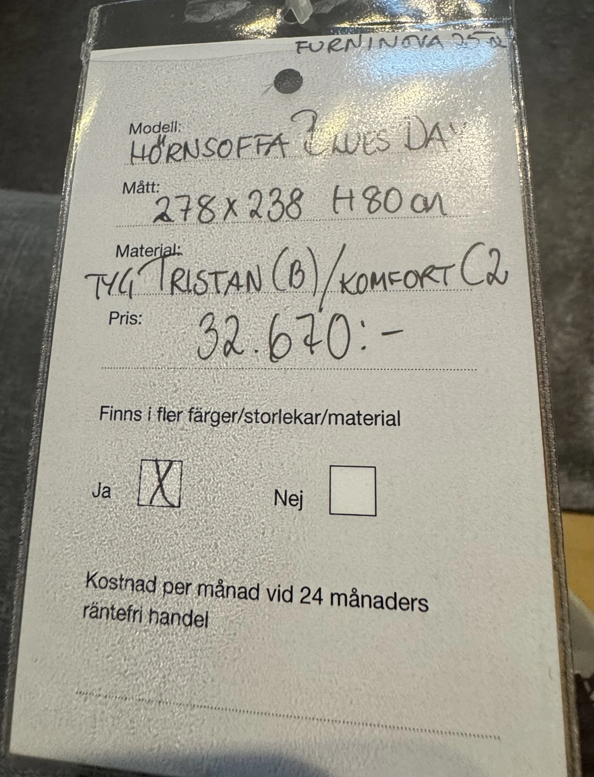 Hörnsoffa Blues Day från Furninova/Reapris 22800:-