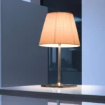 KTribe bordslampa