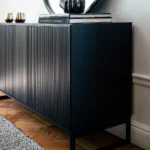 Line skänk 3 dörrar