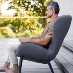 Serene loungefåtölj