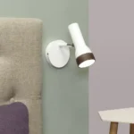 Talk vägglampa