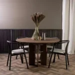 Velvet matbord runt